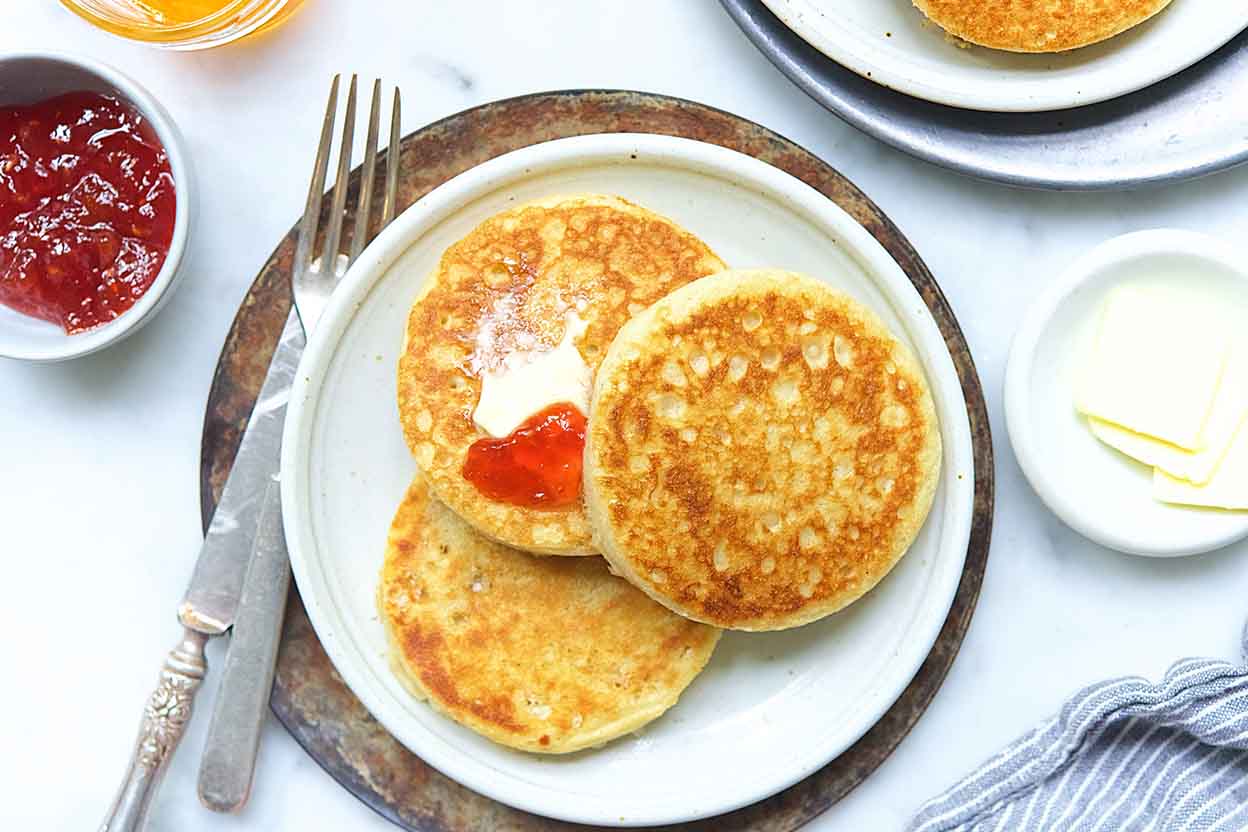 Sourdough crumpets with lots of tiny holes